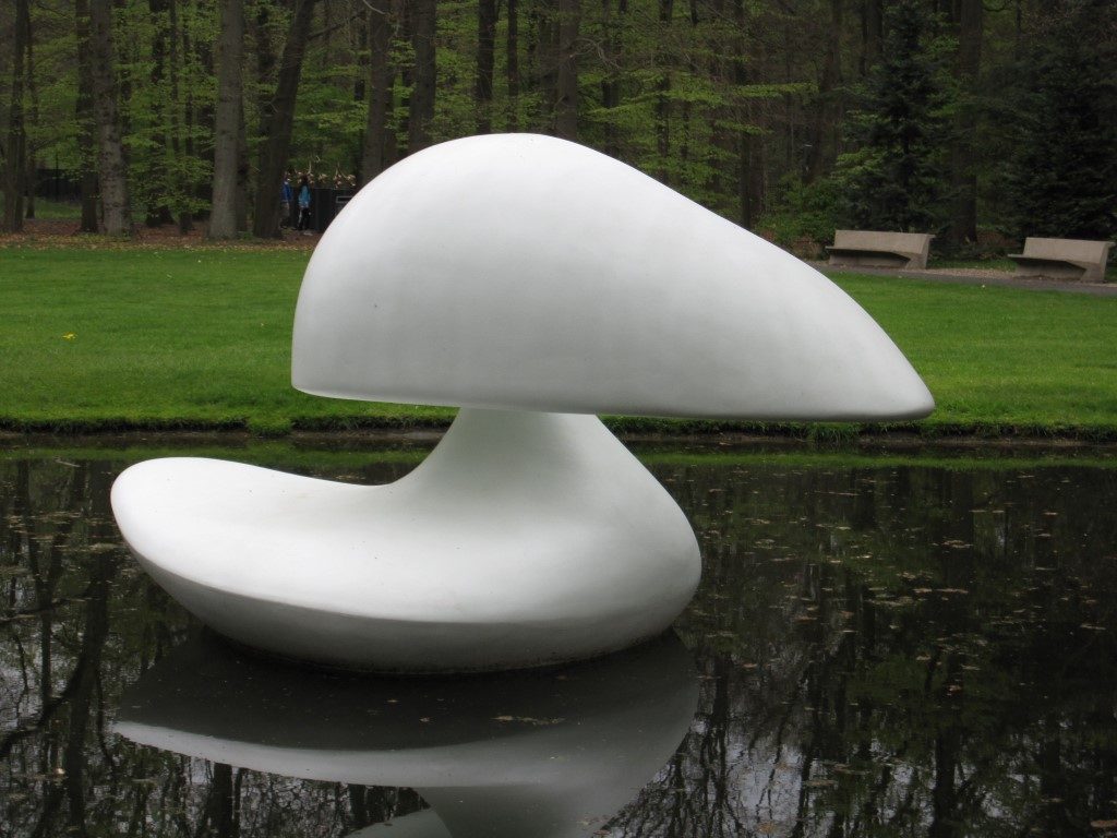 Floating Object, Kröller Müller Museum, Otterlo